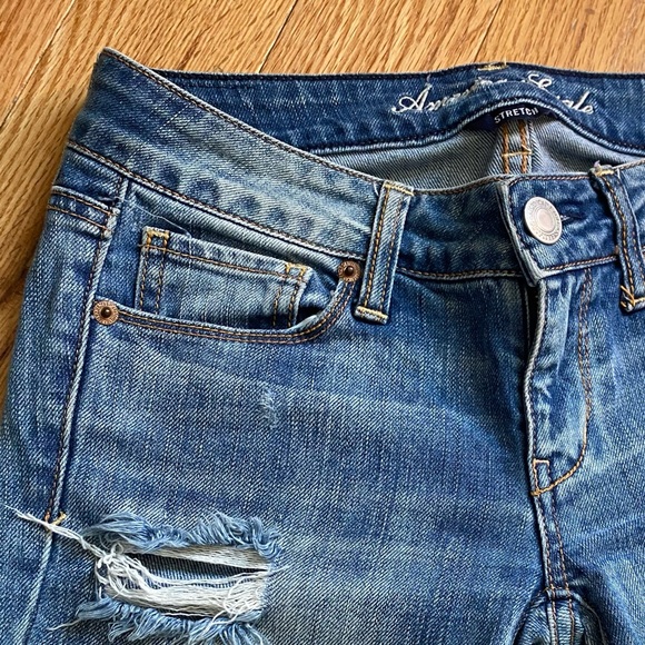 American Eagle Lowrise Jeans - Picture 5 of 10